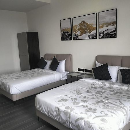 Atmosfera Bengaluru, India Aparthotel Exteriör bild