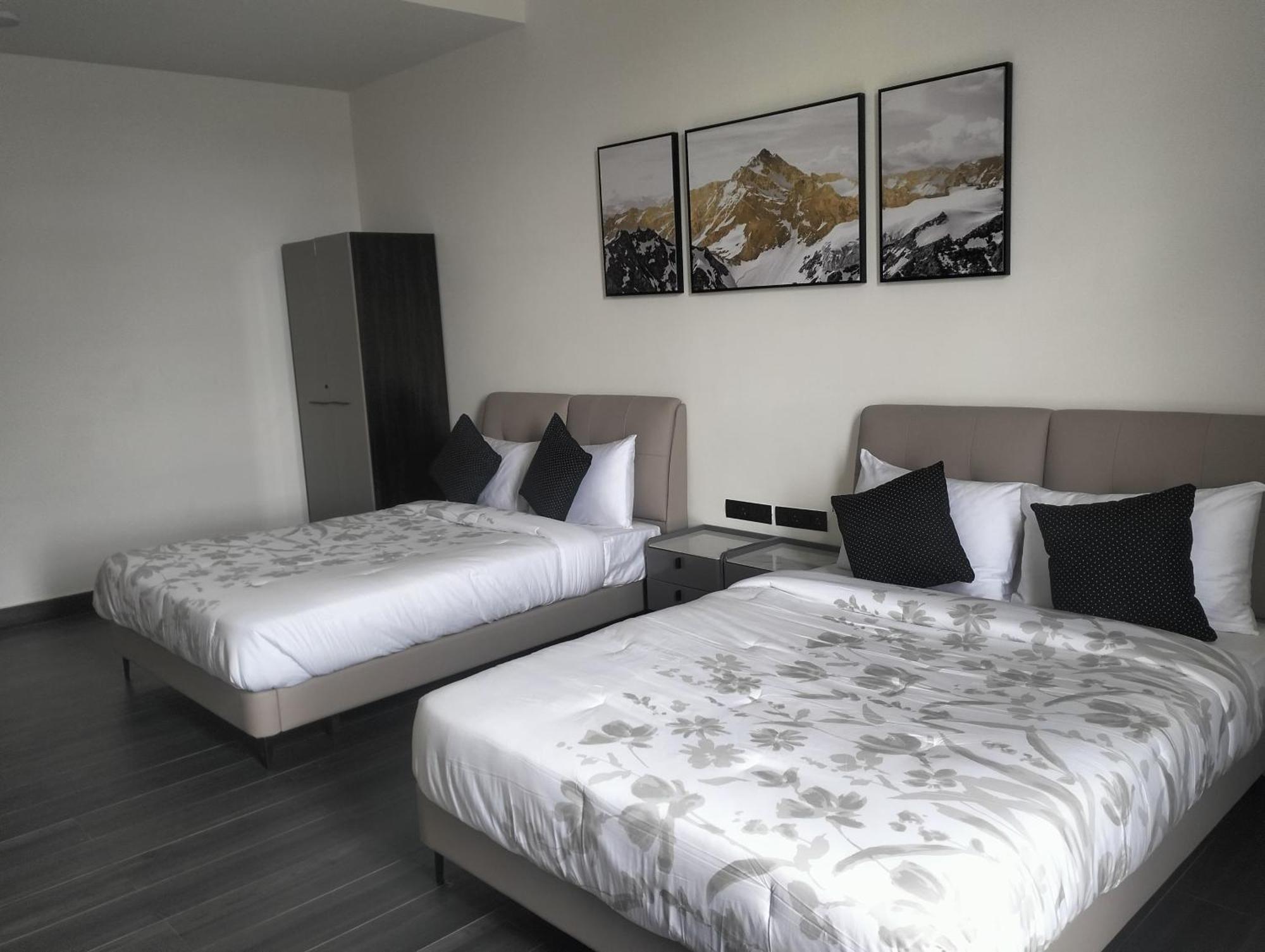 Atmosfera Bengaluru, India Aparthotel Exteriör bild